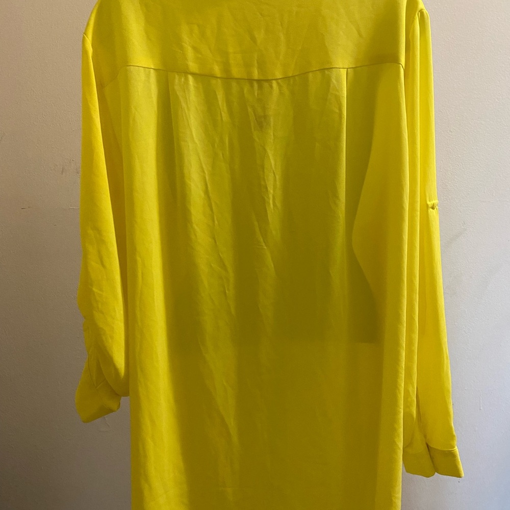 Ladies blouses - Picture 3 of 6